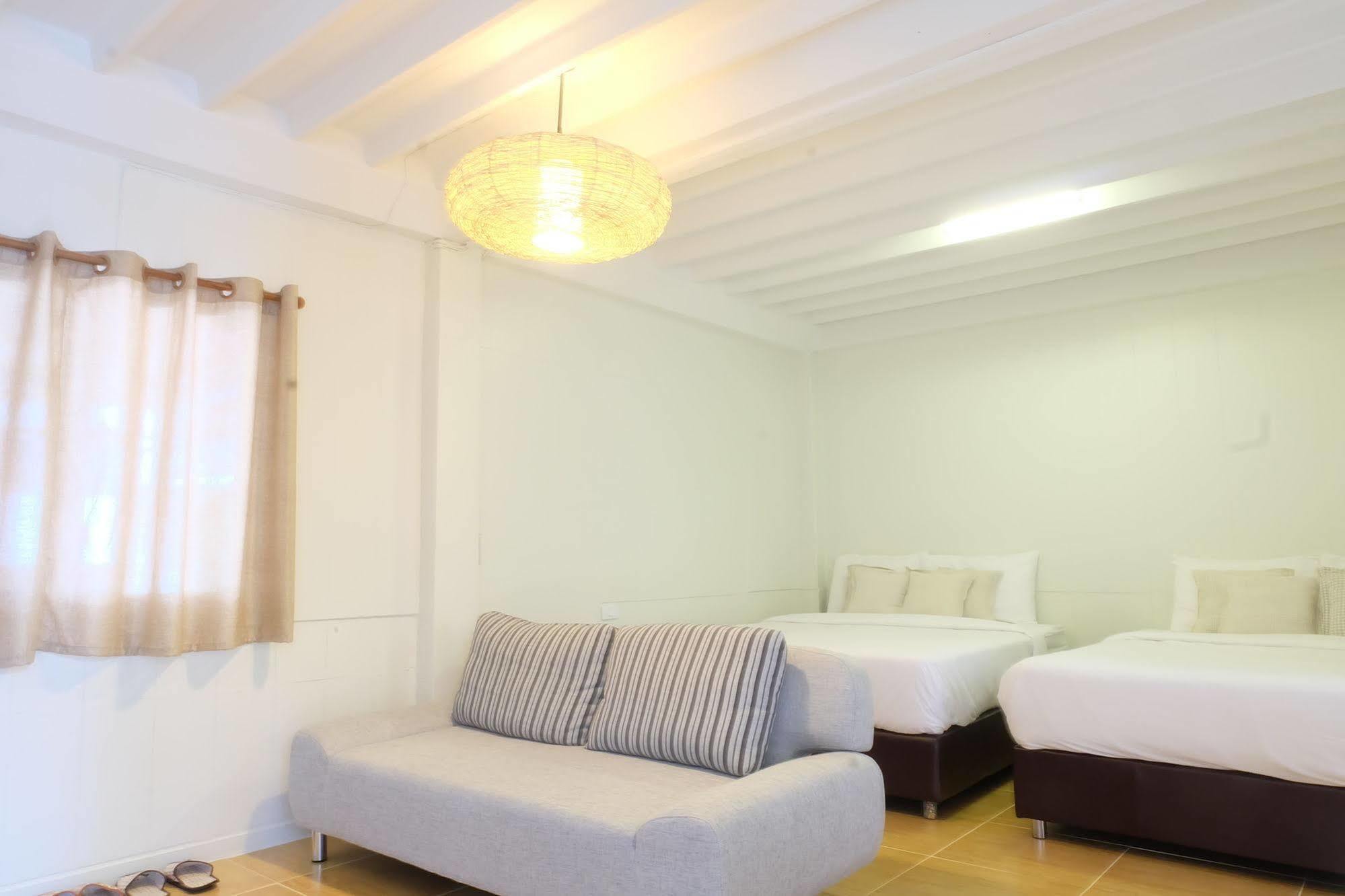 Udee Cozy Bed & Breakfast Csiangmaj Kültér fotó